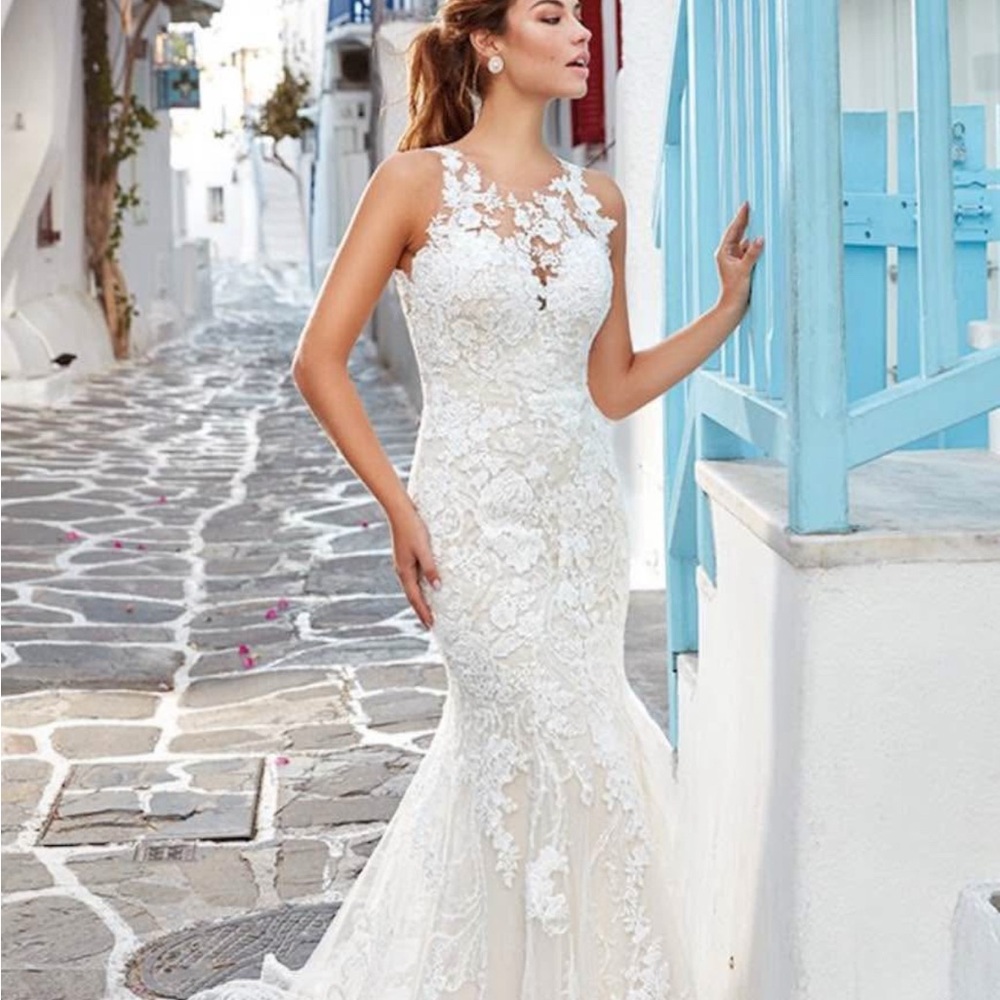 Elegant Lace White Dress